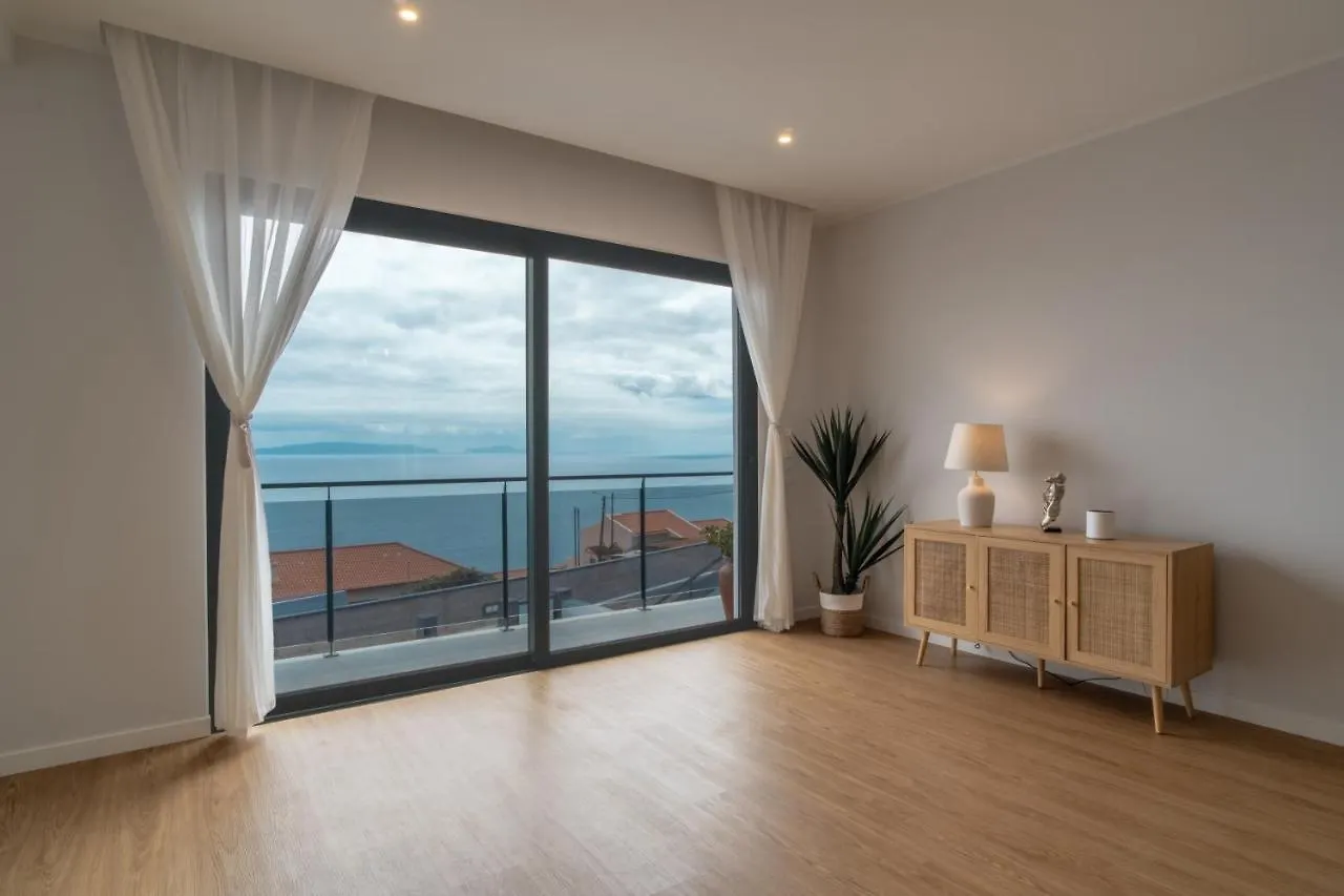 Isaac Villa In Santa Cruz Ferienhaus Santa Cruz (Madeira)